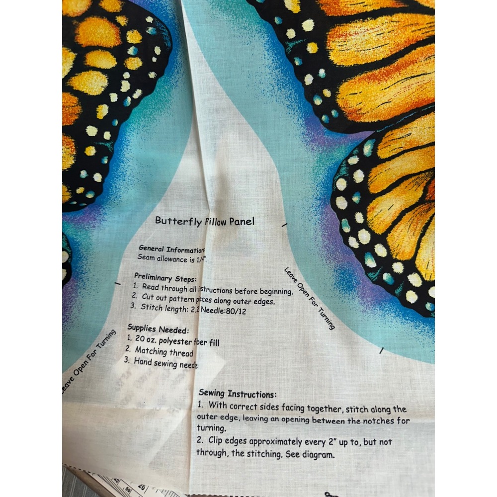 Cranston Print Works‎ Monarch Butterfly Pillow Panel Fabric DIY Sewing Project - Picture 3 of 4